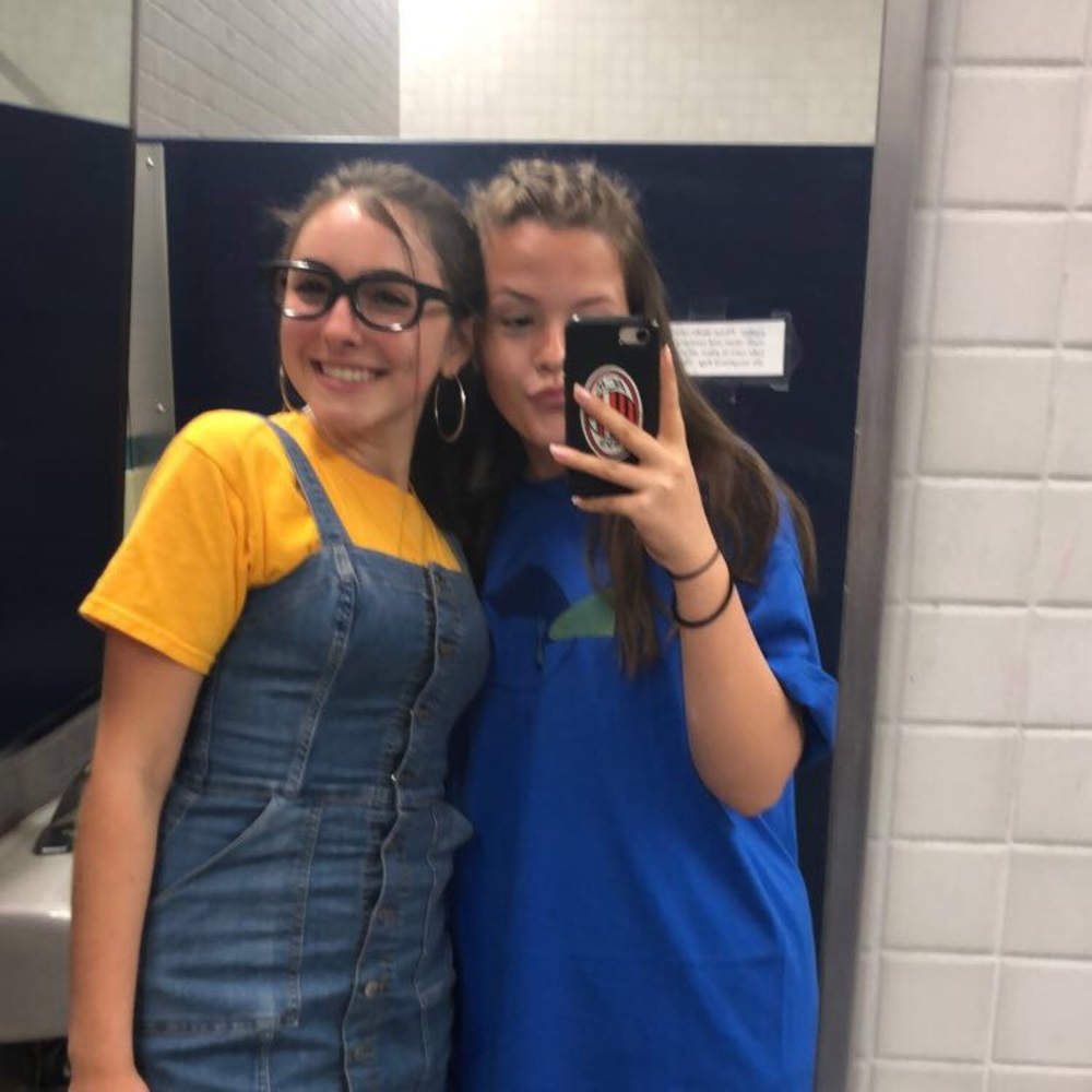 Meet your Posher, Caroline